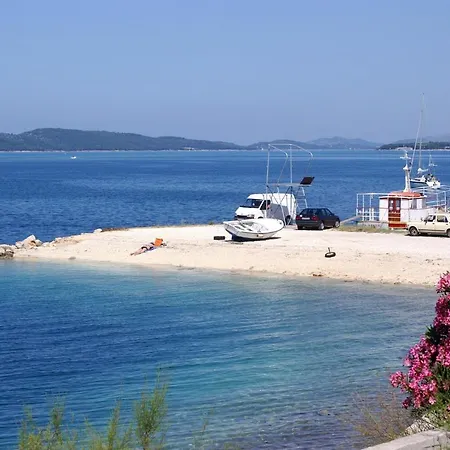 With A Parking Space Brodarica, Sibenik - 21095 Apartment Brodarica (Sibenik-Knin)